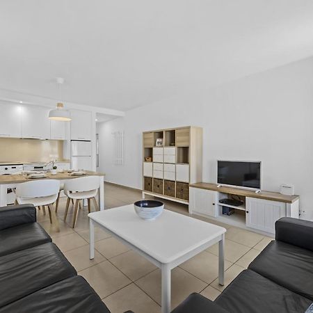 Casahost Bastian Boutique II Seaview Apartman Costa Teguise Kültér fotó