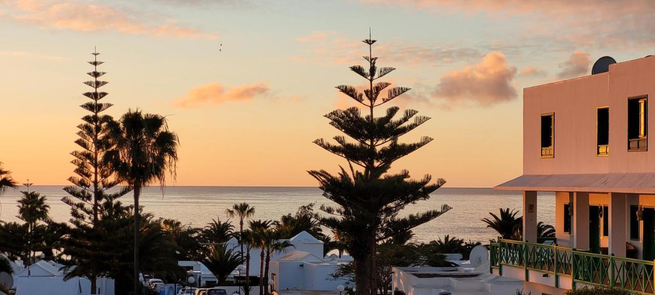 Casahost Bastian Boutique II Seaview Apartman Costa Teguise Kültér fotó