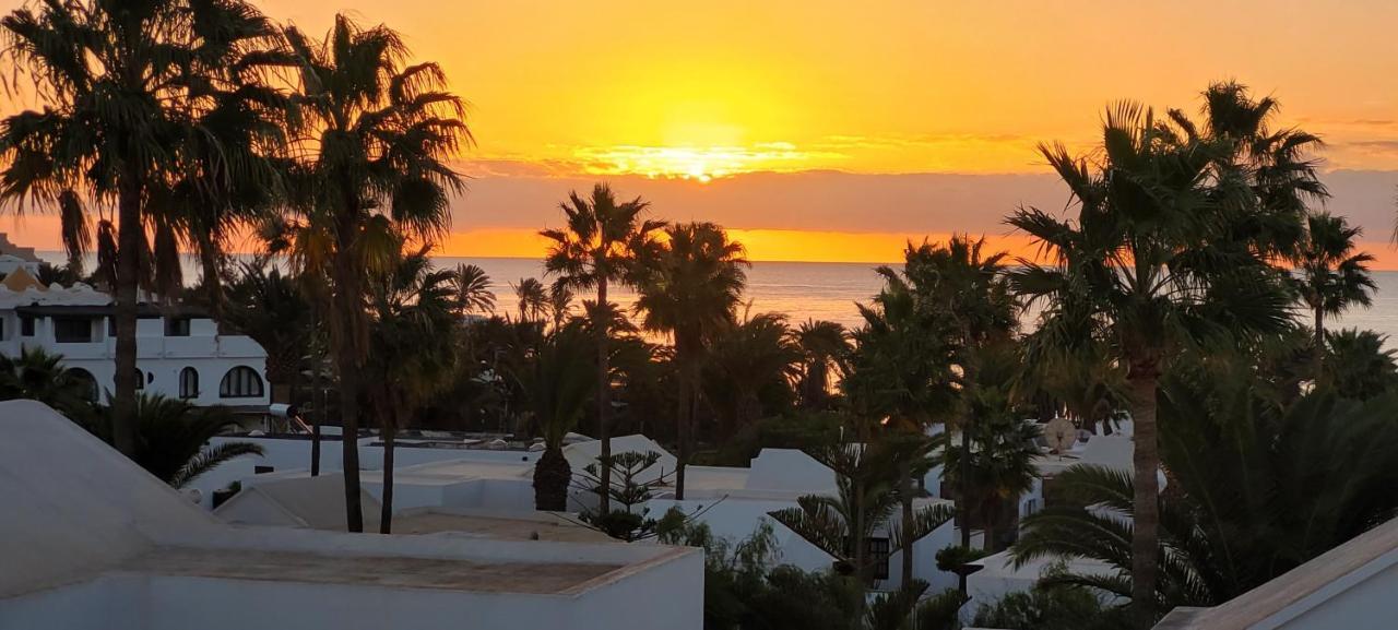 Casahost Bastian Boutique II Seaview Apartman Costa Teguise Kültér fotó