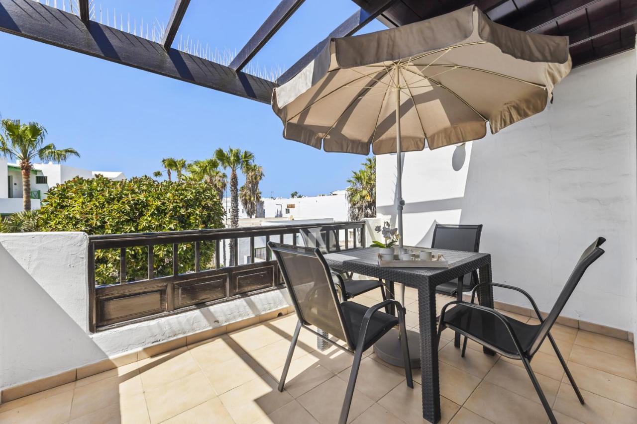 Casahost Bastian Boutique II Seaview Apartman Costa Teguise Kültér fotó